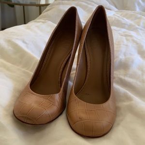 Tory Burch Wide Heel Pump Brown 9.5